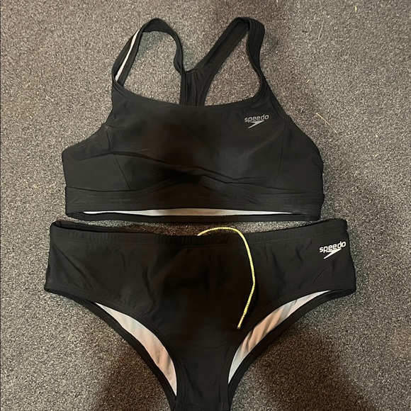 Speedo Black Athletic Bikini Set — top size 8, bottom size 10 (both run small) - Picture 1 of 1
